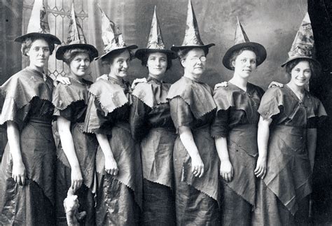 Witches pointy hat